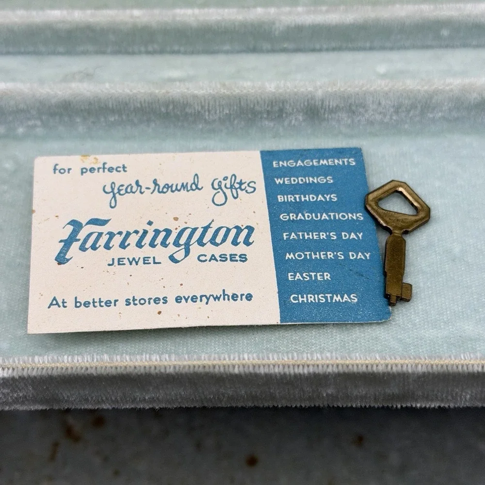 Vintage Farrington White Jewelry Box Light Blue Velvet Lined 2 Tier w Key *READ*